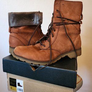 Delavina Lace Boot - Women's Size 8